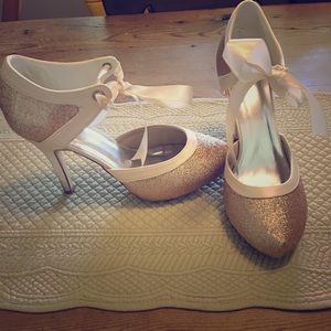 Glitter gold high heels